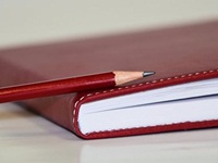 PTE口语表达：伸个懒腰，来“偷懒”说英语吧！