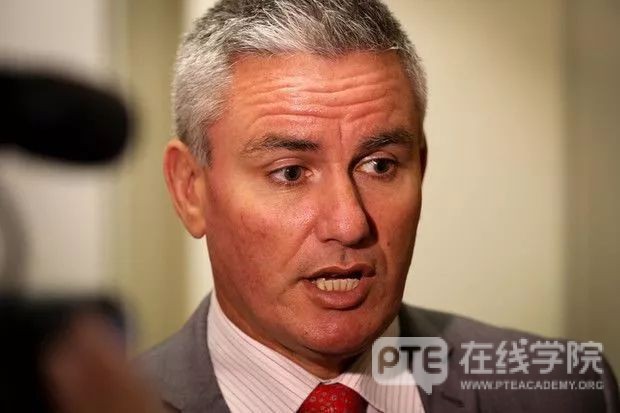 澳洲PR红利遭削减？从7月1日起，华人去新西兰要办证交钱，外国游客还要额外交税！