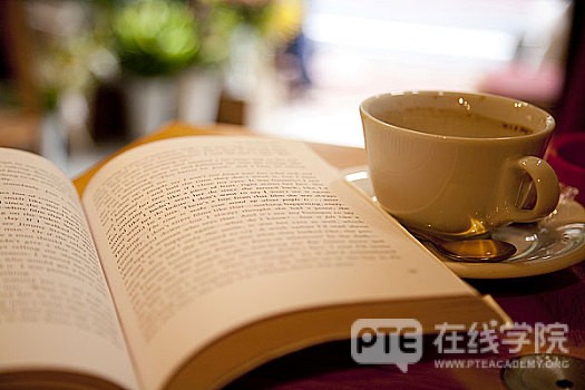 PTE大作文素材：媒体对生活的影响